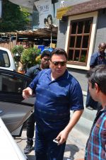 Rishi Kapoor snapped in Bandra on 9th March 2016